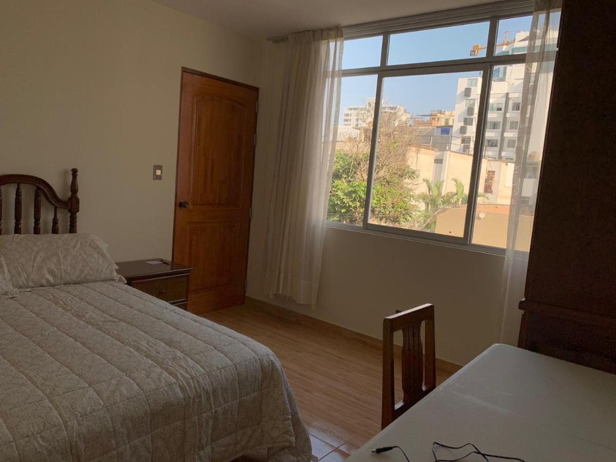 Habitacion Con Bano Propio Para 2 Personas Como Maximo Lima Exterior photo